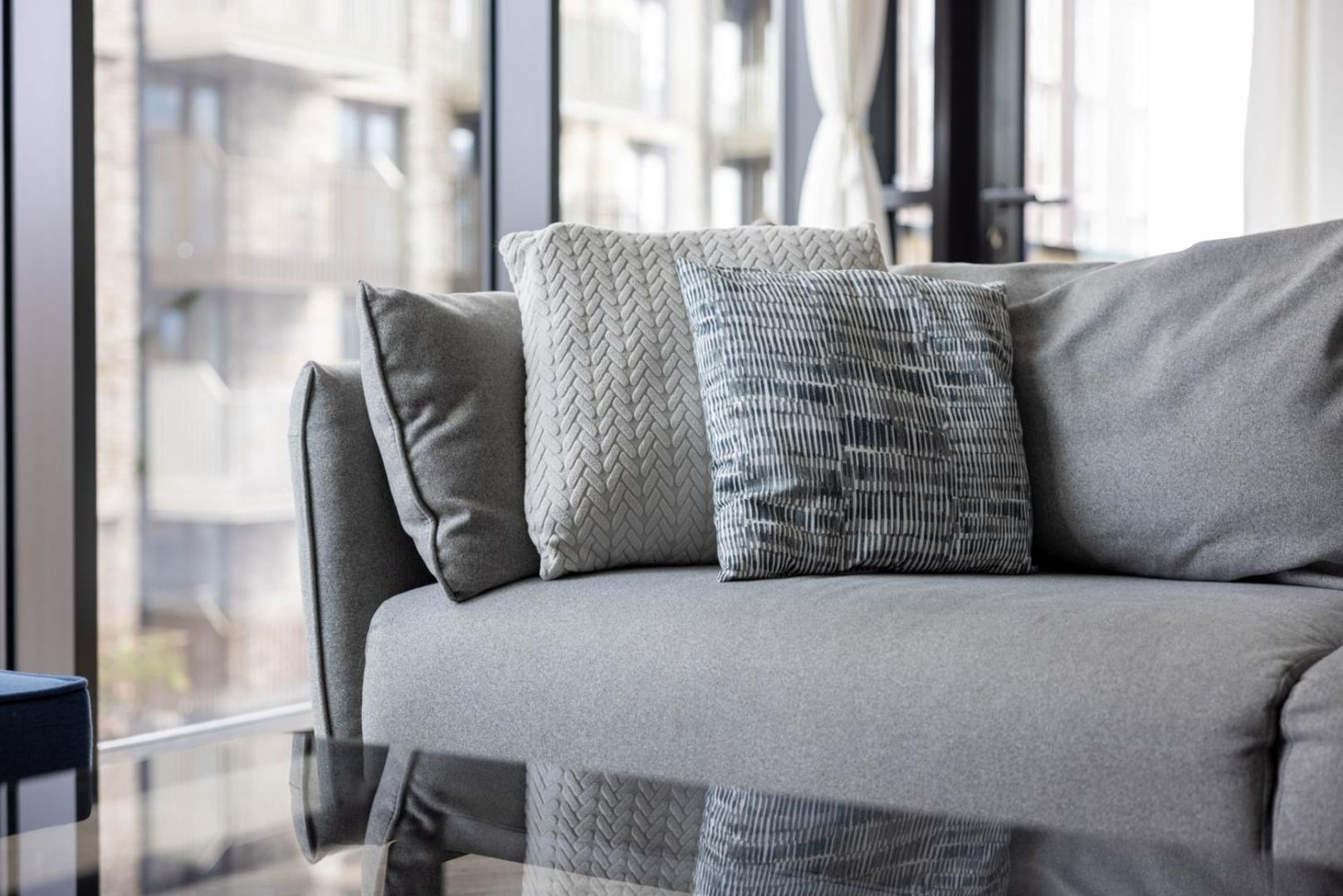 New | Luxury 2bd/2b Wapping Apartamento Londres