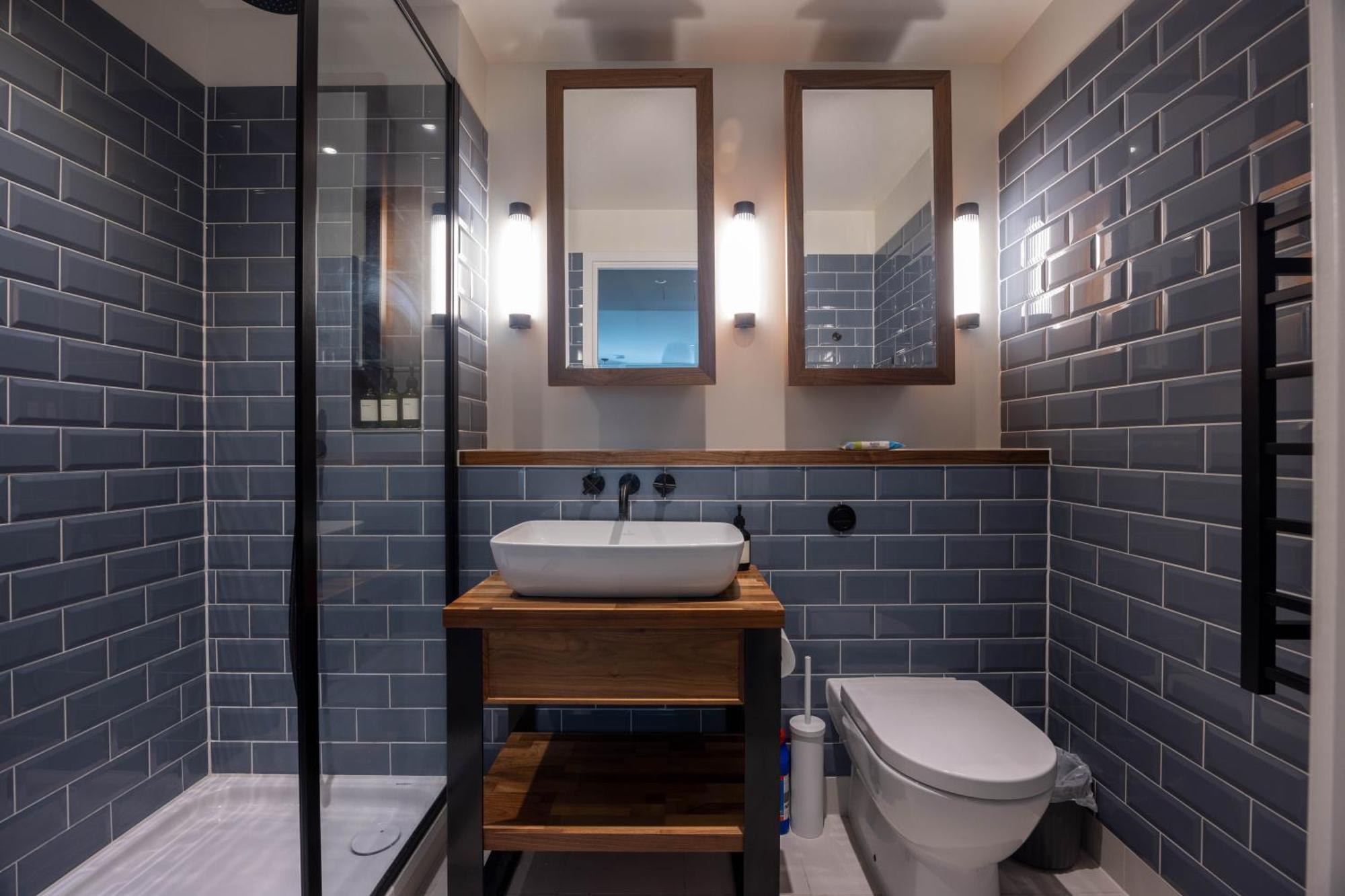 New | Luxury 2bd/2b Wapping Apartamento Londres